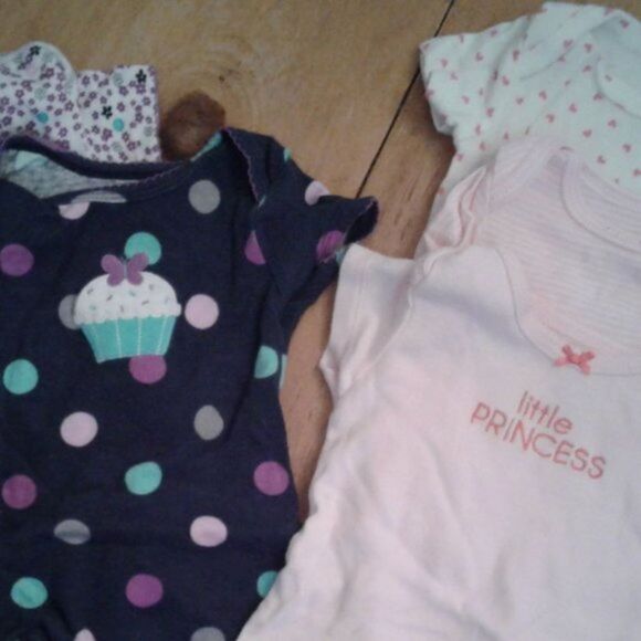 Carter's Bundle 3M Girls Short-Sleeve Onesies Pink Blue Cupcake Flowers PolkaDot - Picture 6 of 8